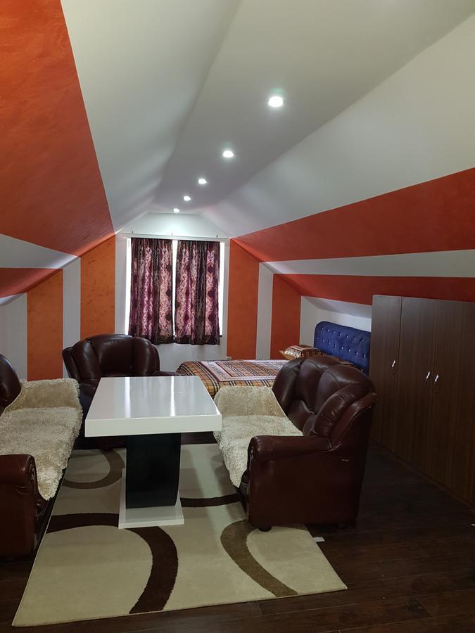 Guesthouse Vanilla 谢尼察 外观 照片